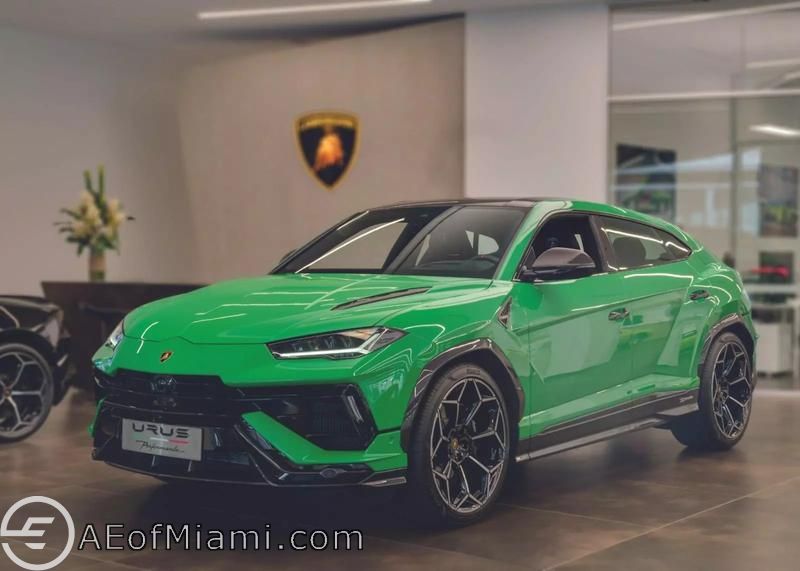 2024 URUS PERFORMANTE