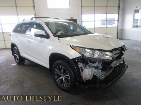 Picture of 2019 Toyota Highlander