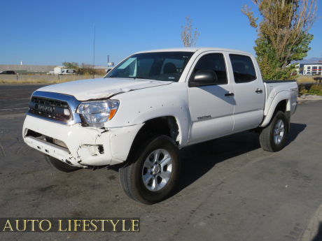 Picture of 2015 Toyota Tacoma