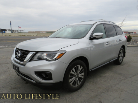 Picture of 2017 Nissan Pathfinder