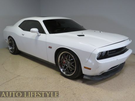 Picture of 2012 Dodge Challenger