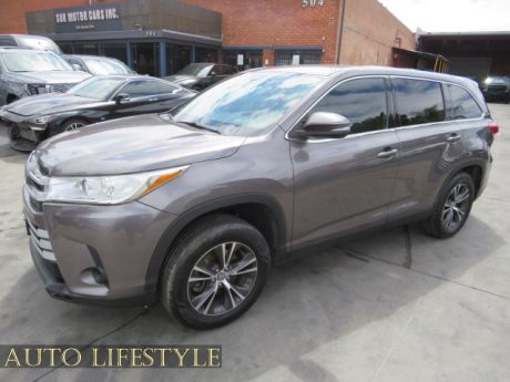 Picture of 2019 Toyota Highlander