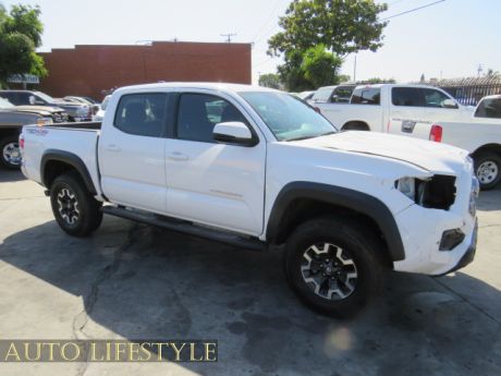 Picture of 2021 Toyota Tacoma 4WD