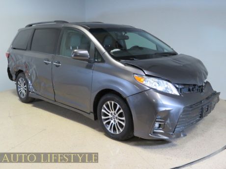 Picture of 2018 Toyota Sienna